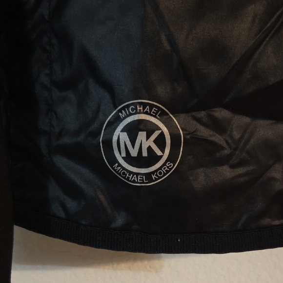 MICHAEL Michael Kors Black Quilted Jacket - Picture 3 of 6